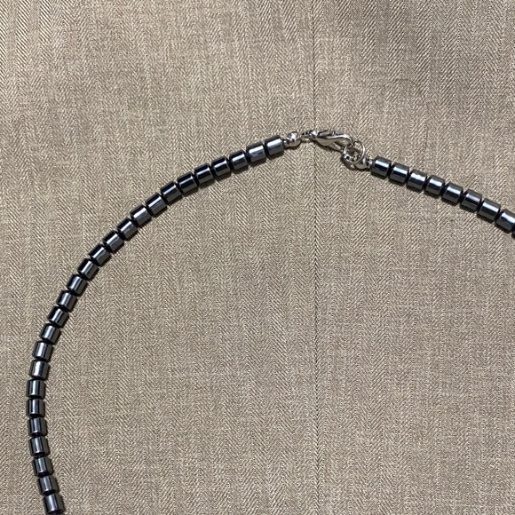Vintage Hematite Necklace - Picture 4 of 5